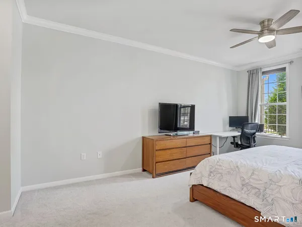 $3,500 | 302 Center Meadow Lane, Unit 302, Danbury, CT 06810