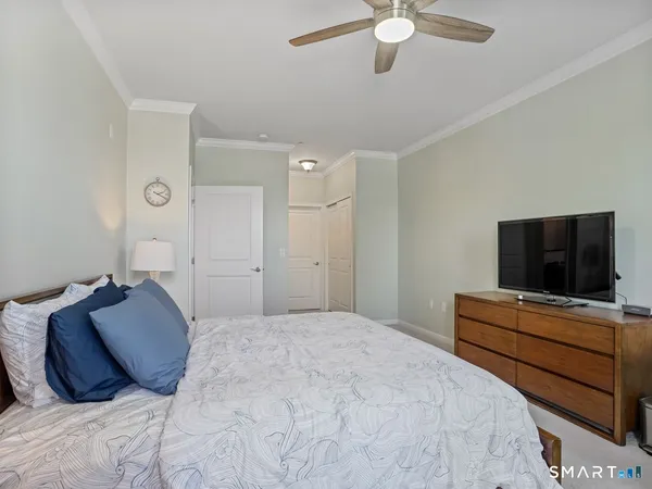 $3,500 | 302 Center Meadow Lane, Unit 302, Danbury, CT 06810