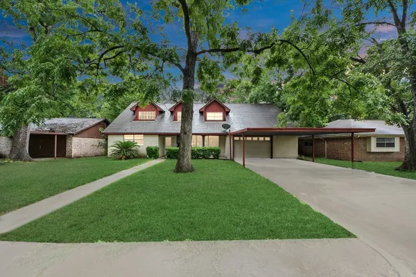 $260,000 | 1013 Stevens Avenue, Conroe, TX 77301