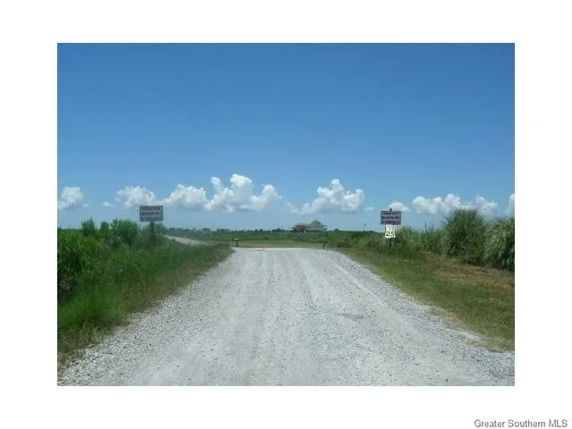 $109,900 | -tbd Calcasieu Lake Drive, Lake Charles, LA 70607