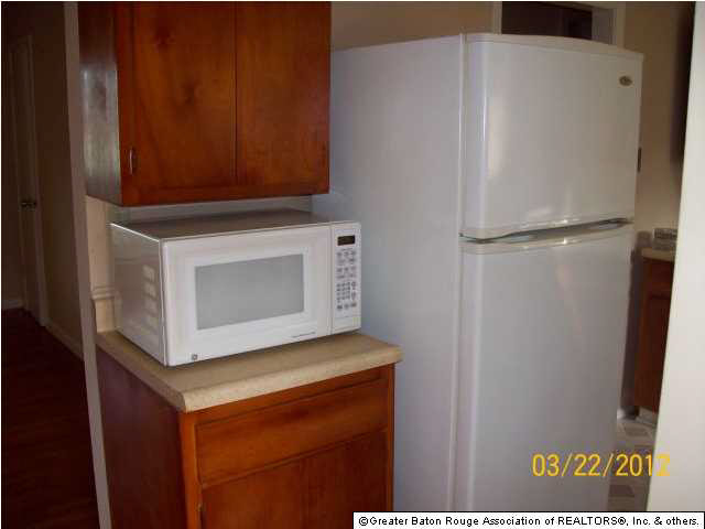 9504 Kingcrest Parkway Baton Rouge, LA 70810 - Photo 3 of 10 Gallery Image 3