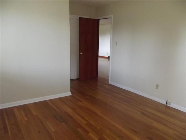 4131 Winchester Road Lexington, KY 40516 - Photo 16 of 53 Photo 16