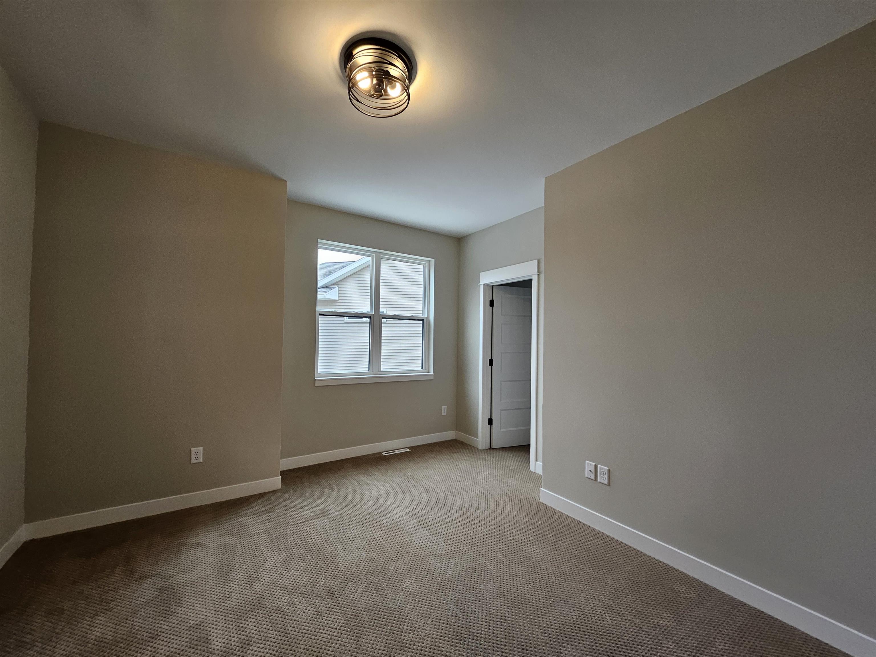 2612 Dorn Portage, WI 53901 - Photo 13 of 64