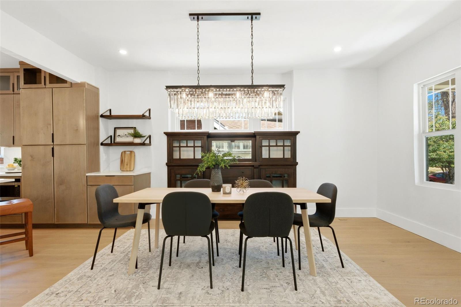 625 Cook Street Denver, CO 80206 - Photo 11 of 41