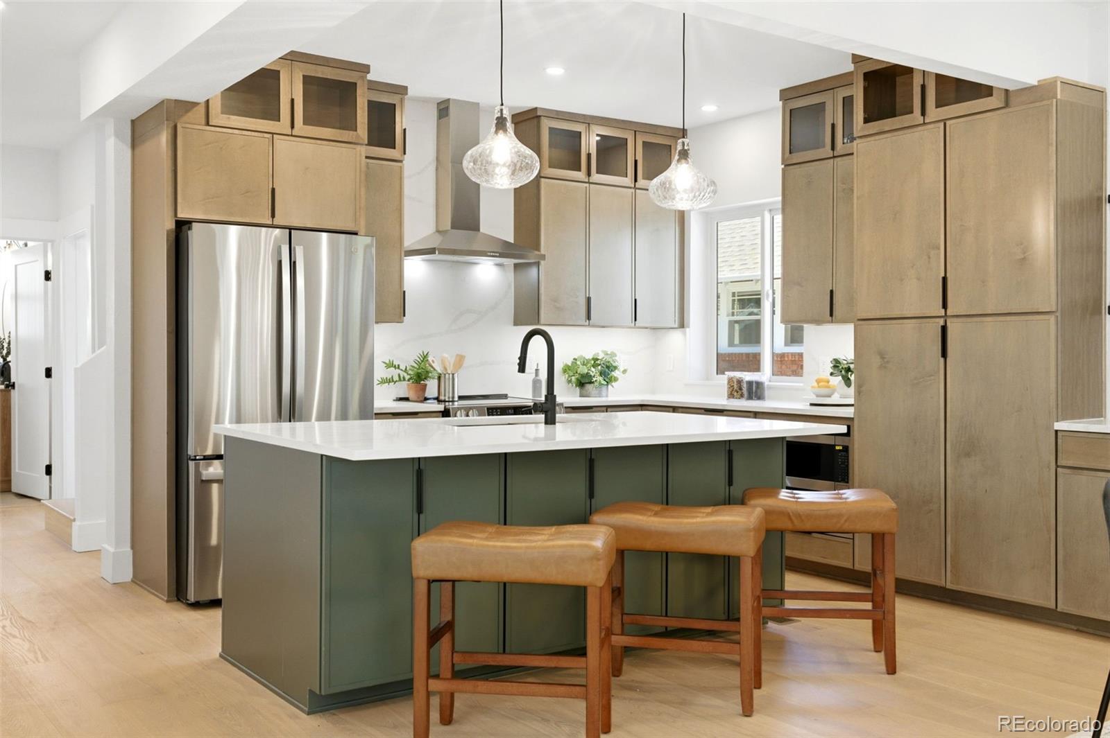 625 Cook Street Denver, CO 80206 - Photo 12 of 41