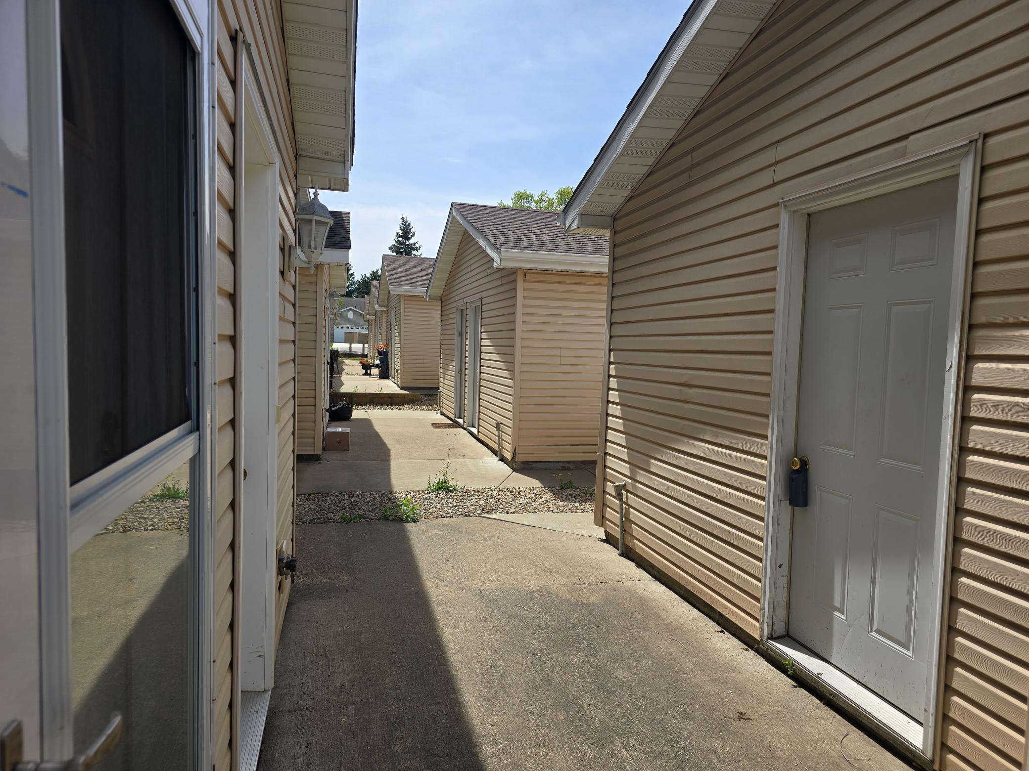 915 7th Street, Unit 9 Jordan, MN 55352 - Photo 14 of 15