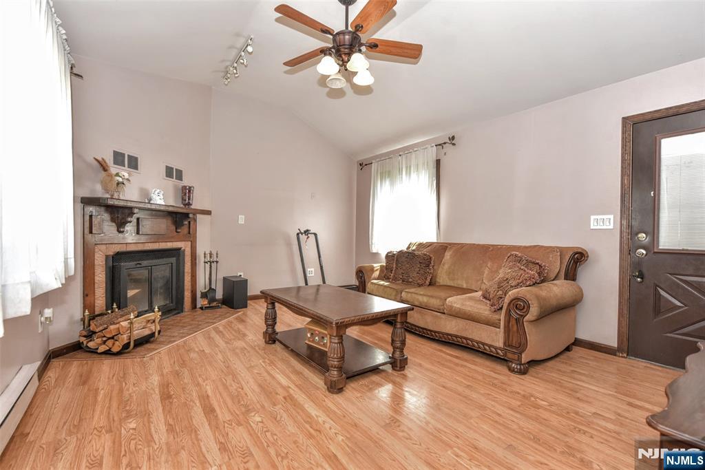 247 Grove Street Lodi, NJ 07644 - Photo 12 of 28