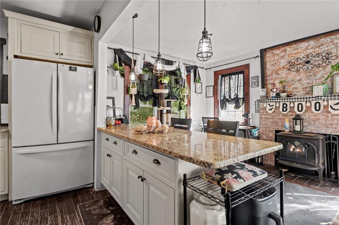 887 Main Street Hopkinton, RI 02832 - Photo 7 of 25 Kitchen