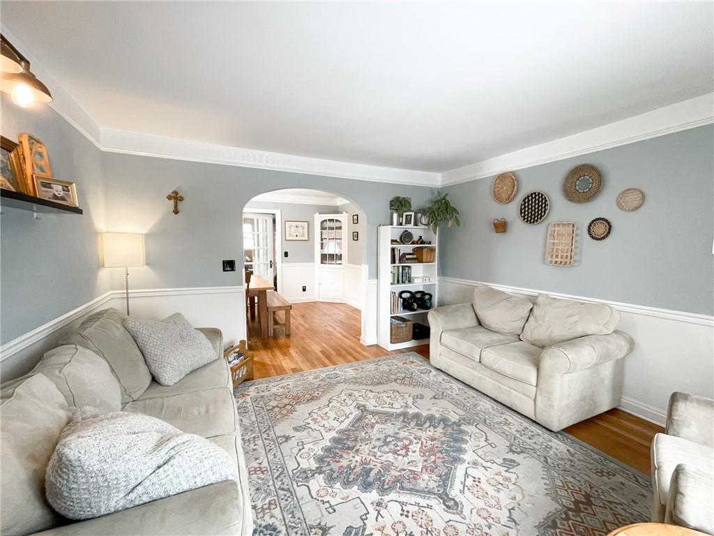 3063 Mt Troy Road Pittsburgh, PA 15212 - Photo 4 of 25 Gallery Image 4