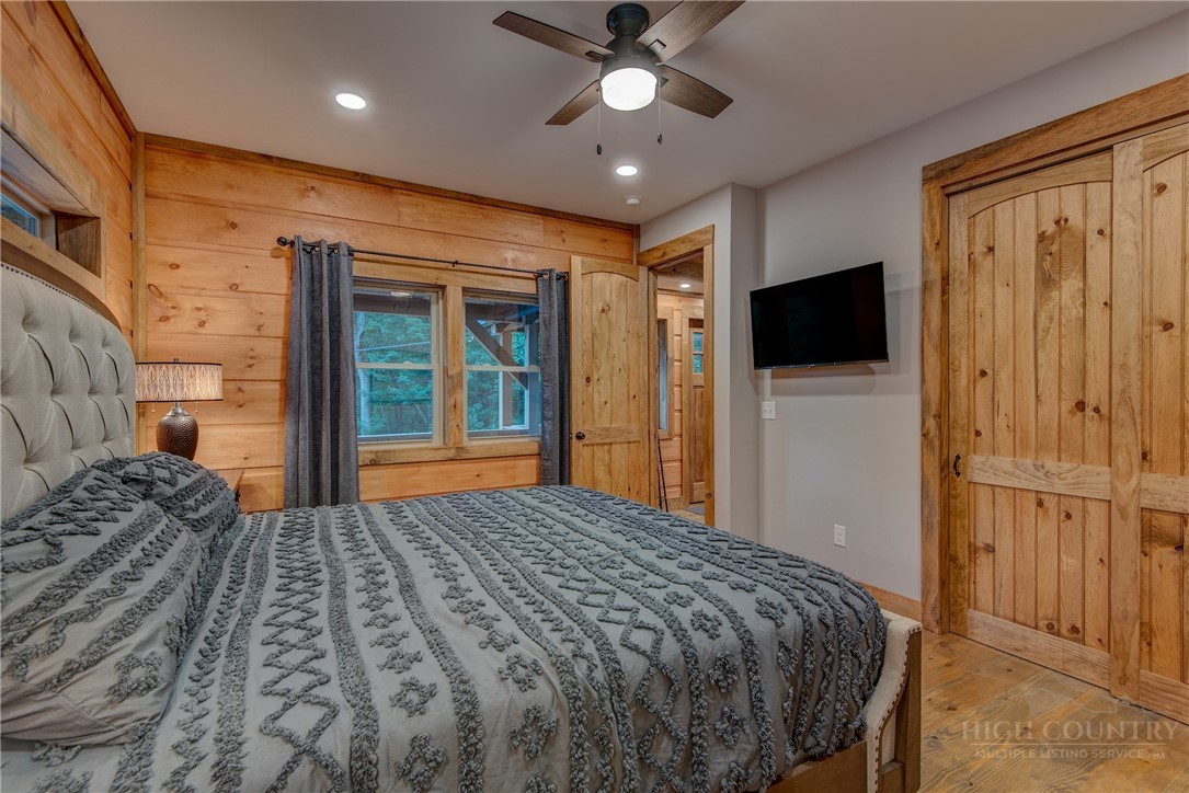 1015 Pine Ridge Road Beech Mountain, NC 28604 - Photo 15 of 41