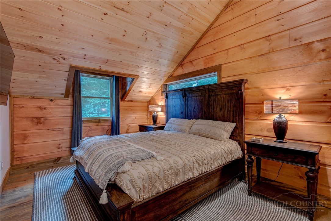 1015 Pine Ridge Road Beech Mountain, NC 28604 - Photo 30 of 41