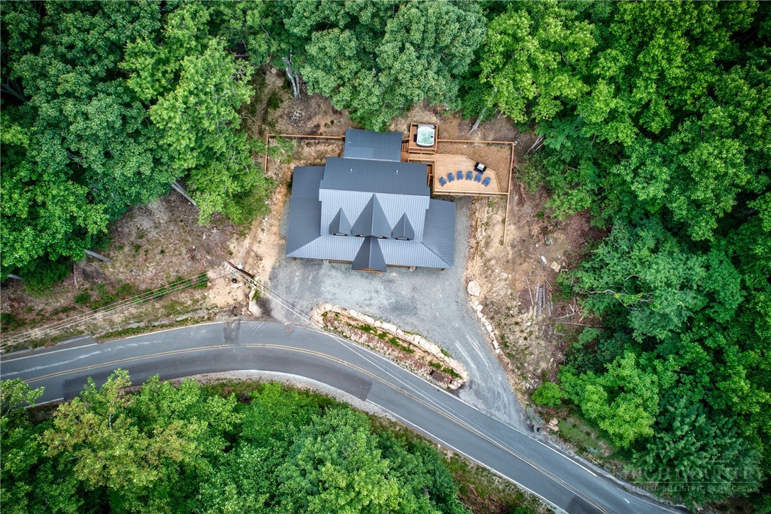 1015 Pine Ridge Road Beech Mountain, NC 28604 - Photo 39 of 41