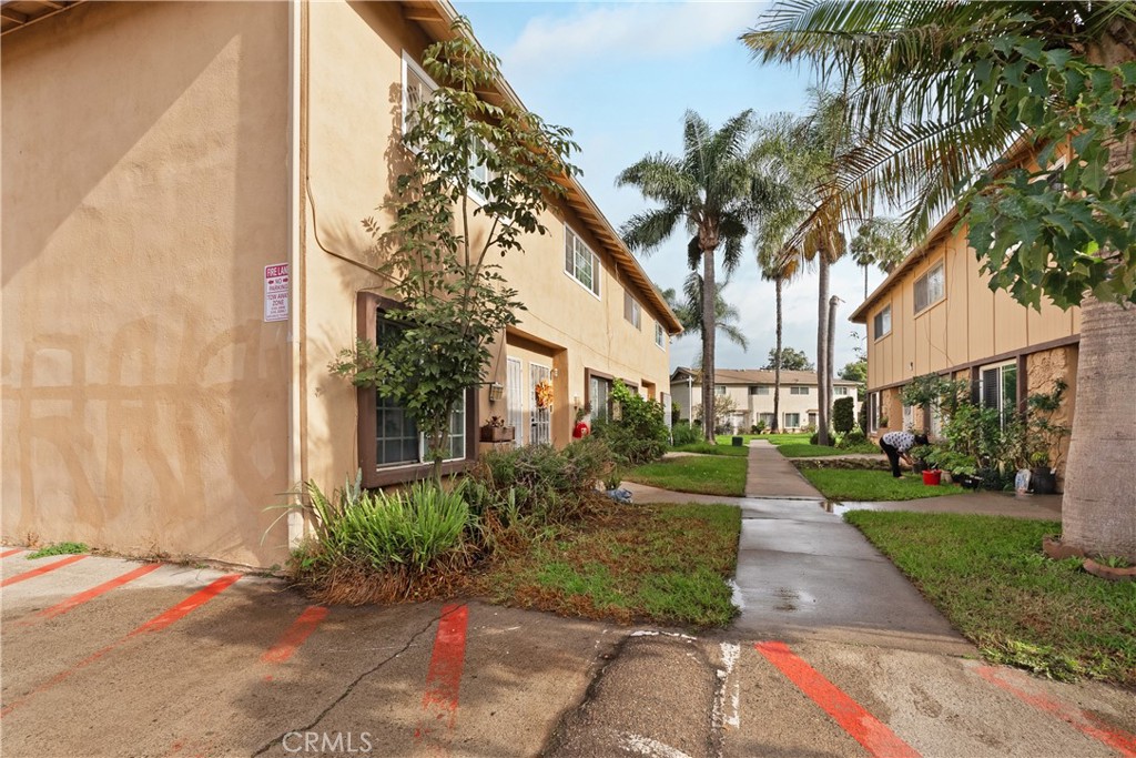 1602 North King Street, Unit J1 Santa Ana, CA 92706 - Photo 24 of 28