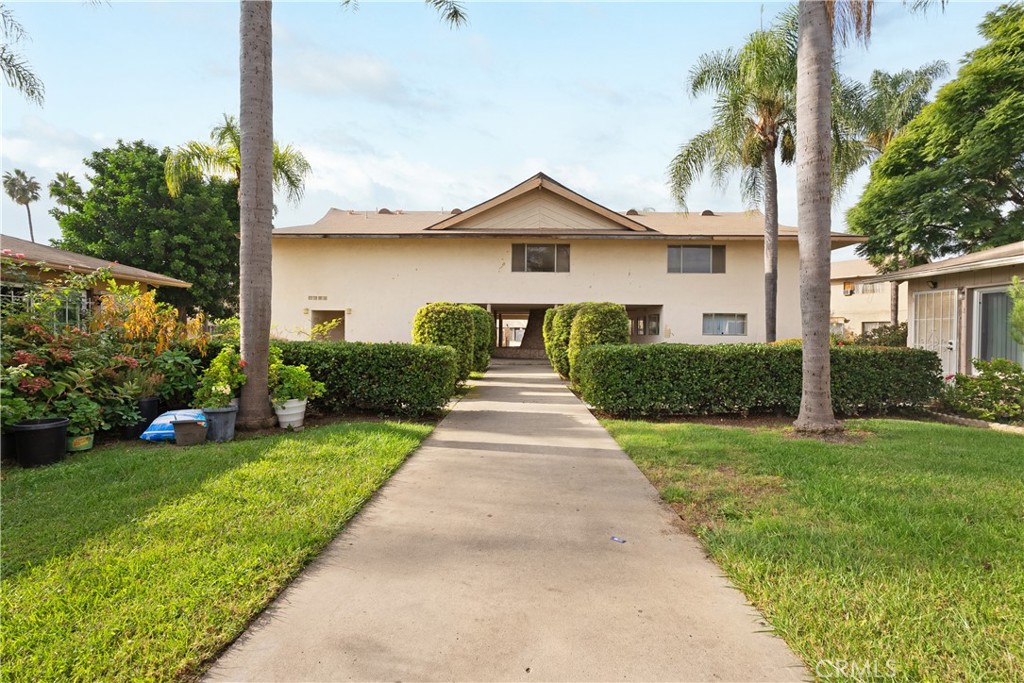 1602 North King Street, Unit J1 Santa Ana, CA 92706 - Photo 27 of 28