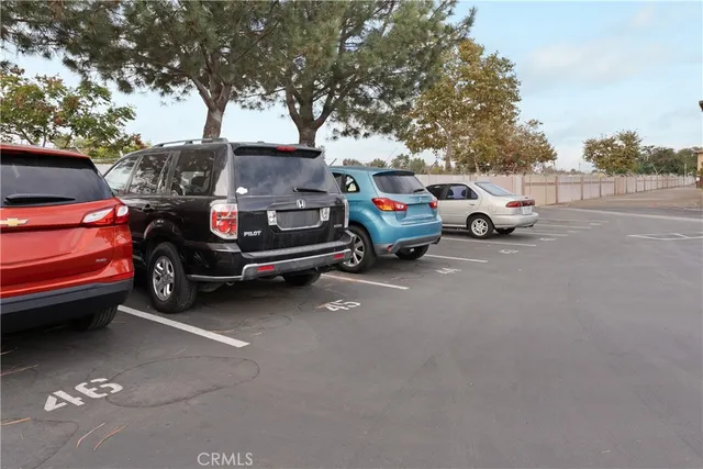 $474,000 | 1602 North King Street, Unit J1, Santa Ana, CA 92706