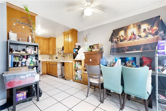 $474,000 | 1602 North King Street, Unit J1, Santa Ana, CA 92706