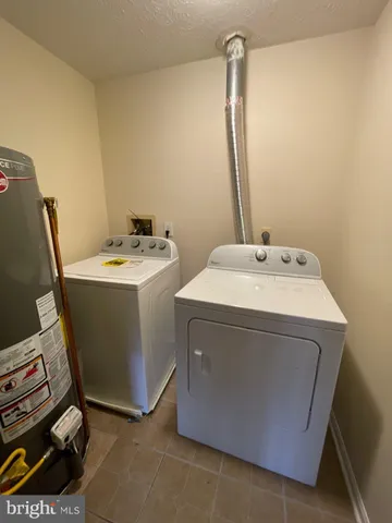 $2,200 | 6013 Same Song Square, Unit I52, Columbia, MD 21044