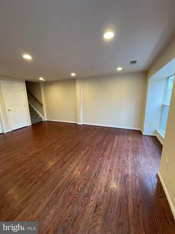 $2,200 | 6013 Same Song Square, Unit I52, Columbia, MD 21044