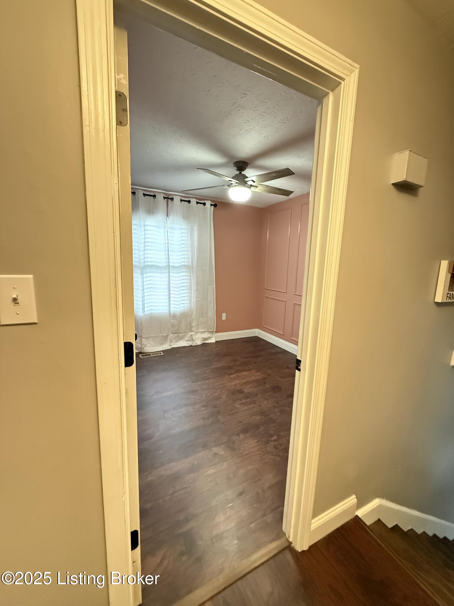 503 Sunbeam Road Leitchfield, KY 42754 - Photo 12 of 32 Bedroom