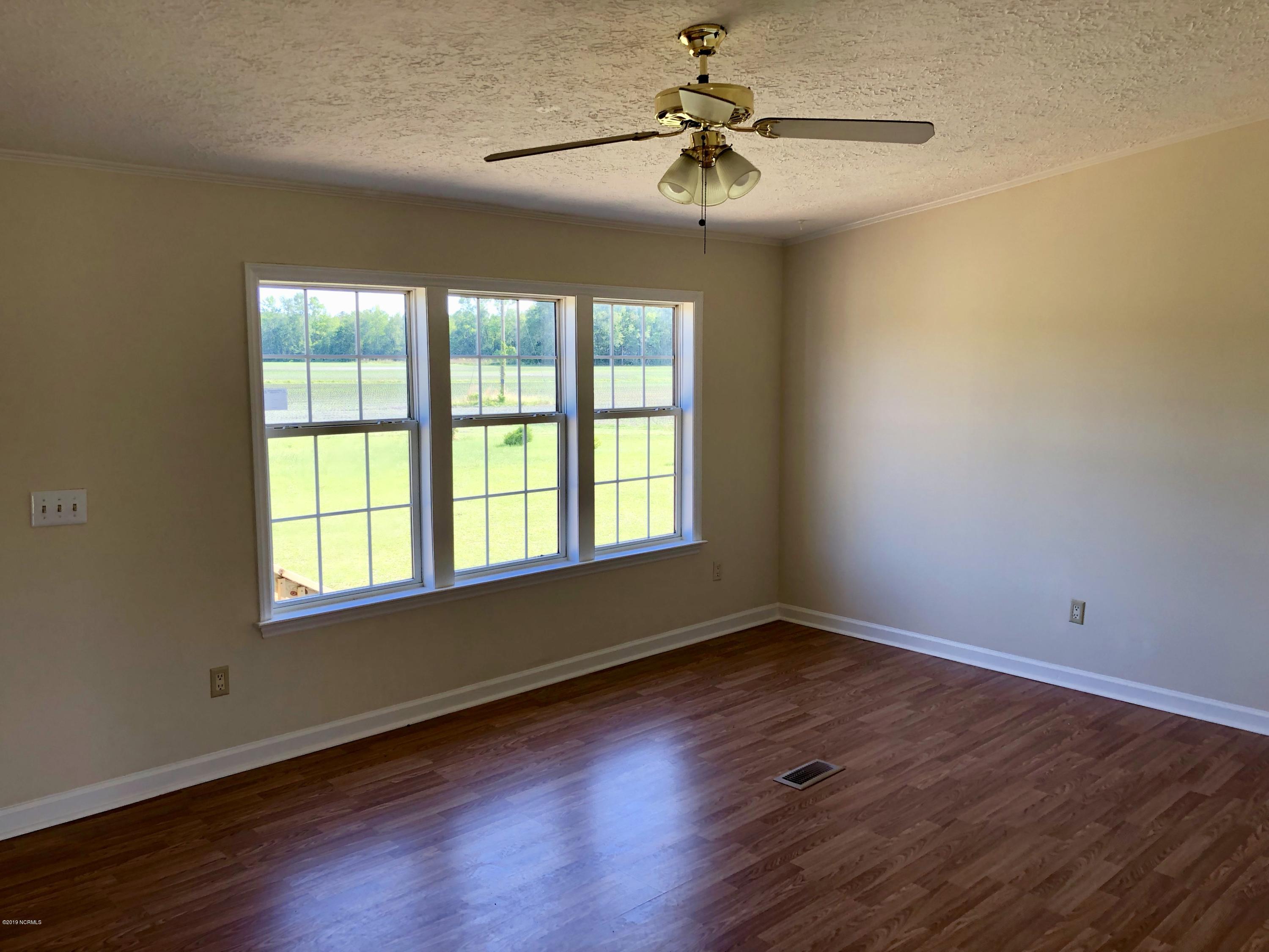 151 Chris Road Vanceboro, NC 28586 - Photo 11 of 13 fullsizeoutput_f8
