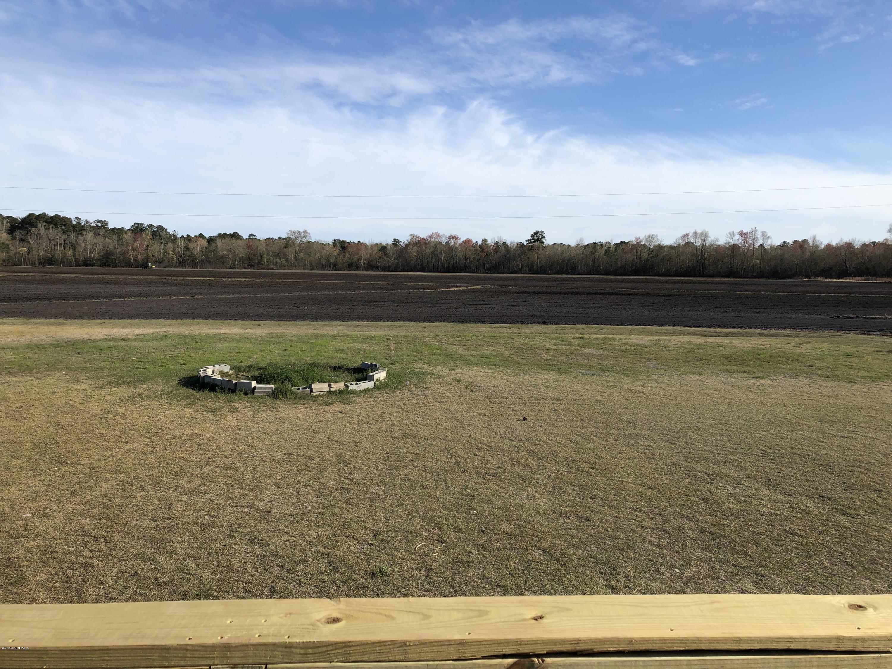 151 Chris Road Vanceboro, NC 28586 - Photo 6 of 13 QSYiFrtqR4akiaa3qkKlZA