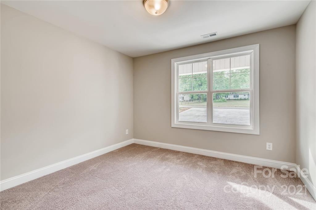 120 Heiligtown Road Salisbury, NC 28144 - Photo 8 of 10 Gallery Image 8