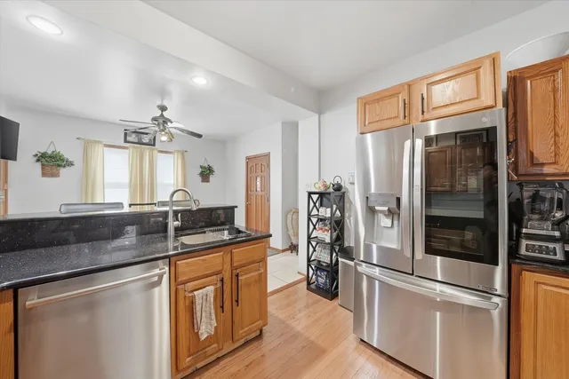 $449,999 | 2100 North Leamington Avenue, Chicago, IL 60639