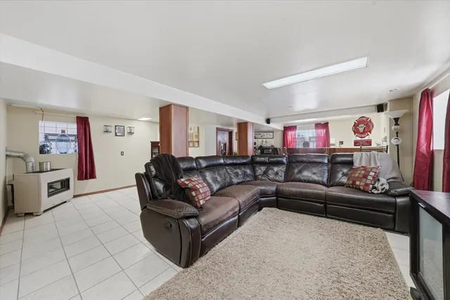 $449,999 | 2100 North Leamington Avenue, Chicago, IL 60639