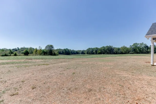 a view of an outdoor space and a yard