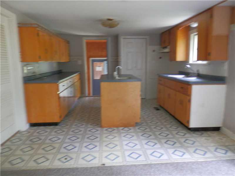 67 Kendall Corner Road Belfast, ME 04915 - Photo 4 of 9 Kitchen.