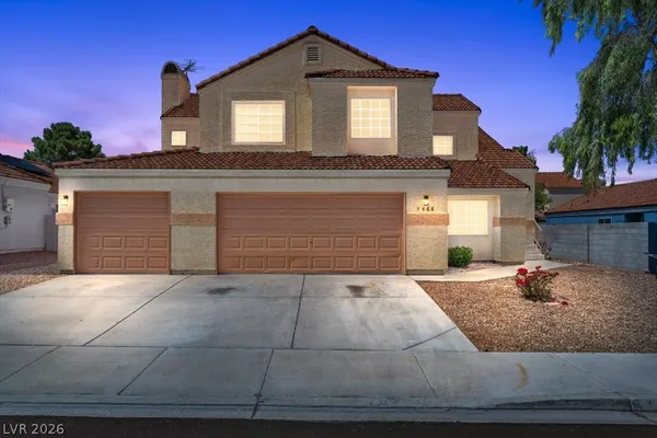 $499,000 | 7408 Summer Crest Lane, Las Vegas, NV 89129