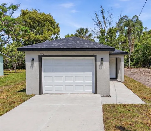 $289,000 | 2107 Suanee Avenue, Eustis, FL 32726
