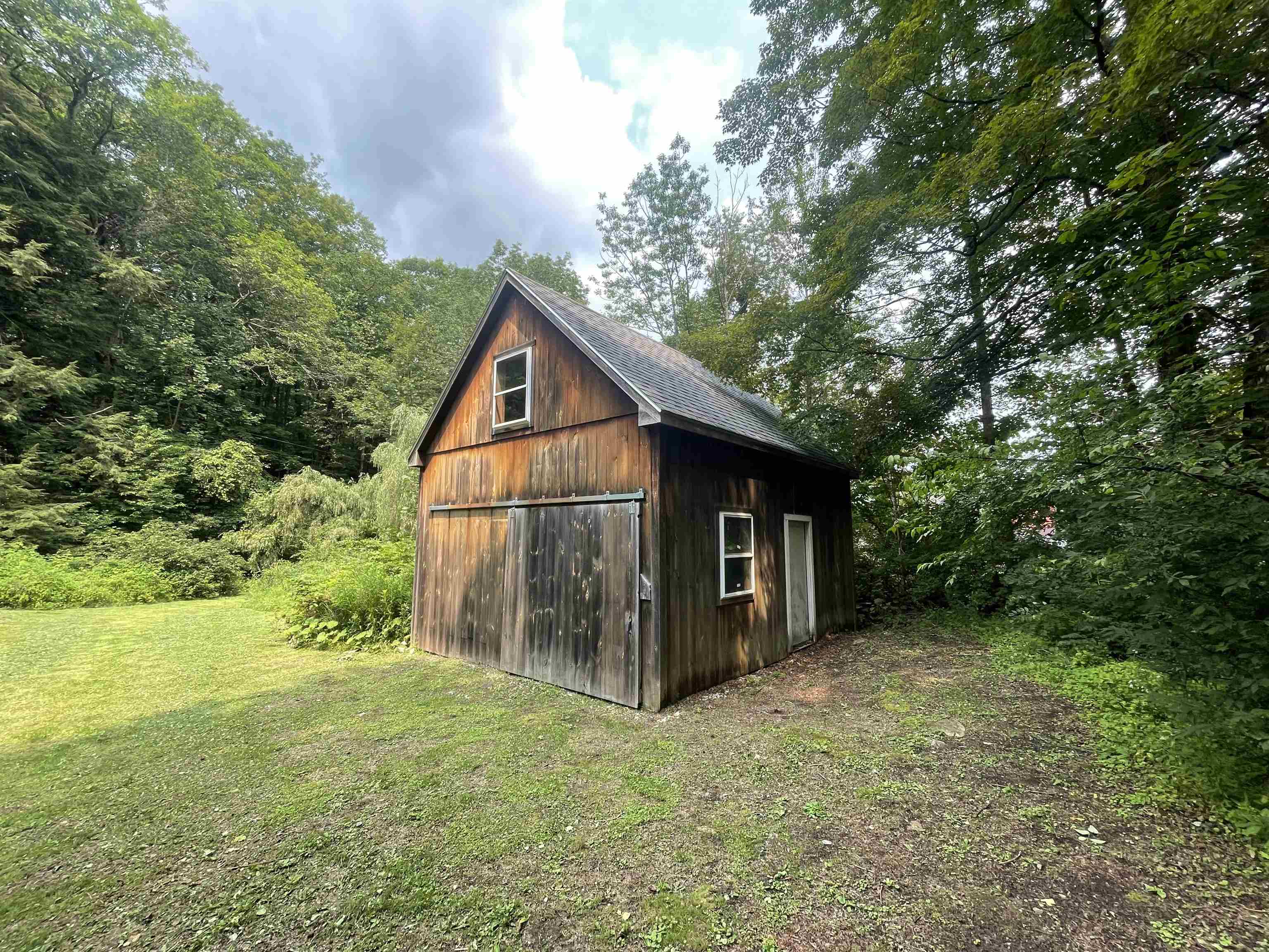 121 Mattison Road Sunderland, VT 05250 - Photo 4 of 39 Gallery Image 4