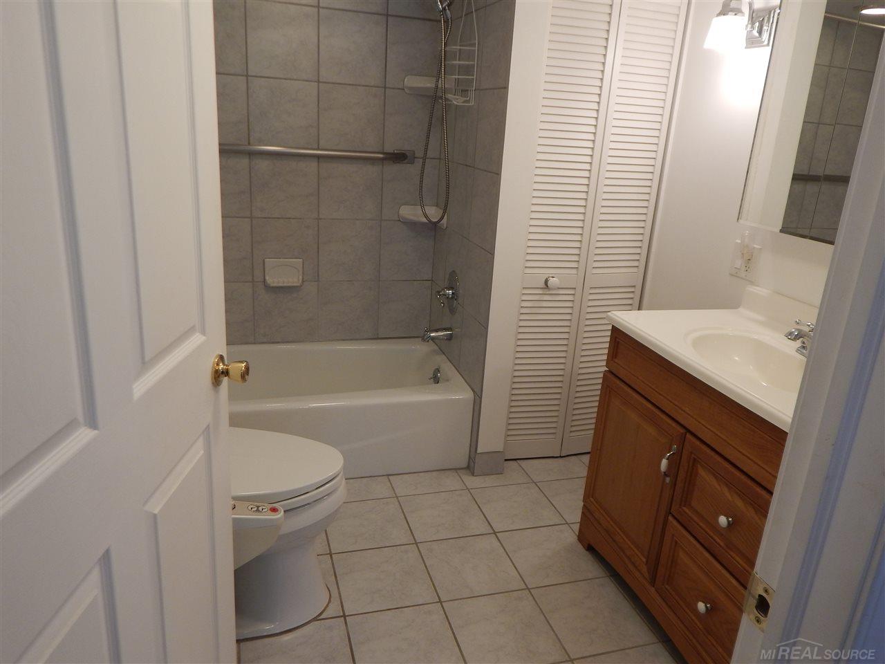 3544 Meldrum Road Casco, MI 48064 - Photo 19 of 31 31346429-18.JPG