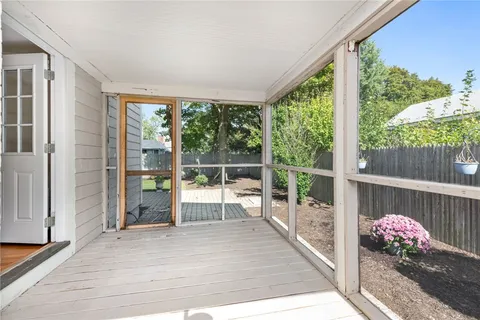 $599,000 | 16 Elm Avenue, East Providence, RI 02916