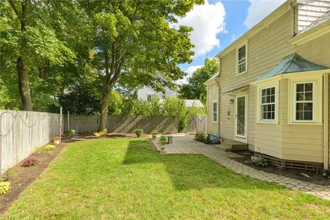 $599,000 | 16 Elm Avenue, East Providence, RI 02916