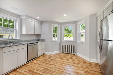 $599,000 | 16 Elm Avenue, East Providence, RI 02916