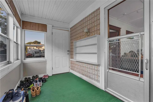 $435,000 | 58 Summit Street, East Providence, RI 02914