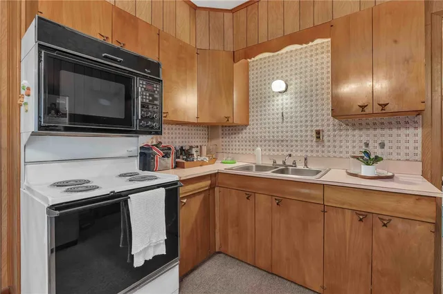 $435,000 | 58 Summit Street, East Providence, RI 02914