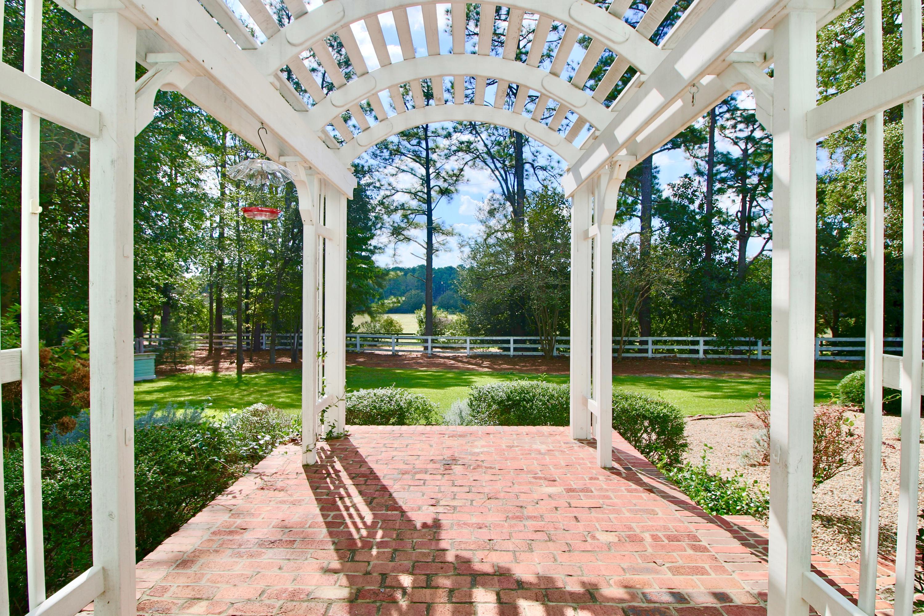 389 Old Mail Road Southern Pines, NC 28387 - Photo 5 of 54 Front entrance