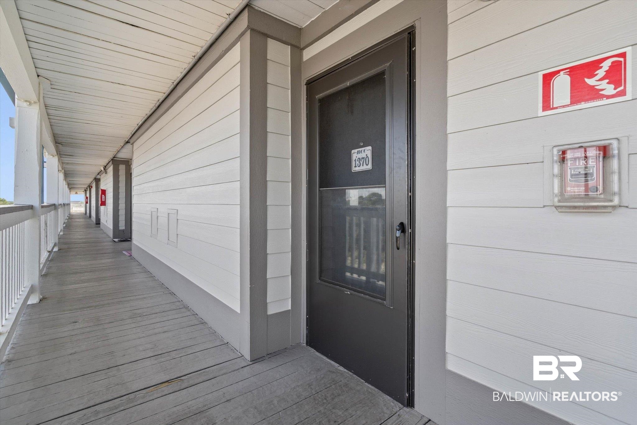 497 Plantation Road, Unit 1370 Gulf Shores, AL 36542 - Photo 4 of 28 Front Entry