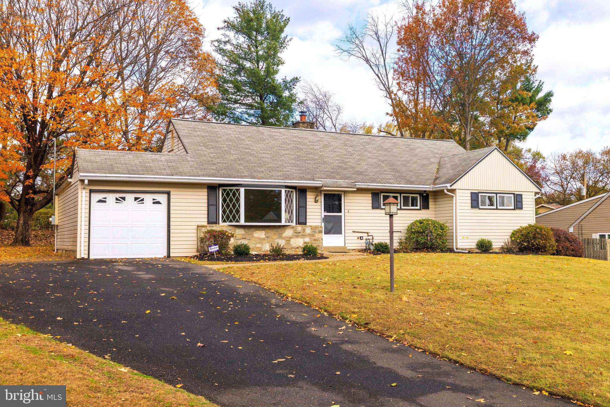 1054 Marie Road Jenkintown, PA 19046 - Photo 3 of 30 Gallery Image 3