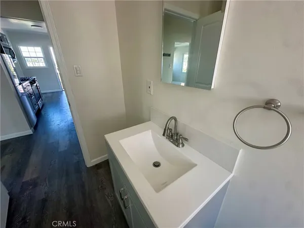 $2,150 | 6324 Franklin Avenue, Los Angeles, CA 90028