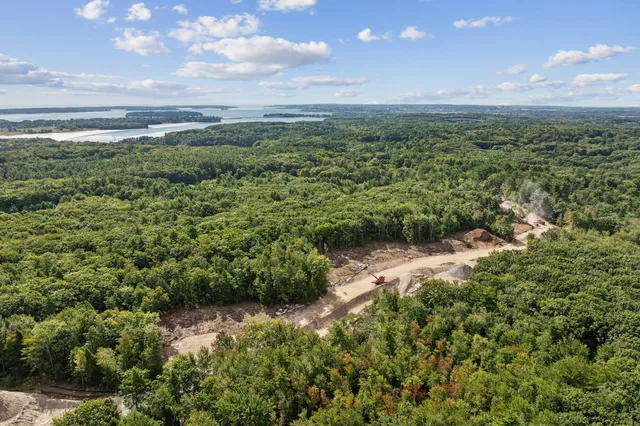$1,750,000 | Lot #1 Hidden Hills Drive, Falmouth, ME 04105