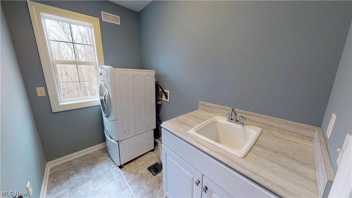 35858 Ridge Road Willoughby, OH 44094 - Photo 22 of 34
