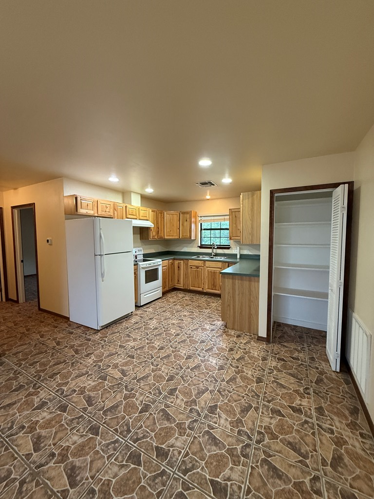 1441 Hidden Acres Road Kerrville, TX 78028 - Photo 6 of 19