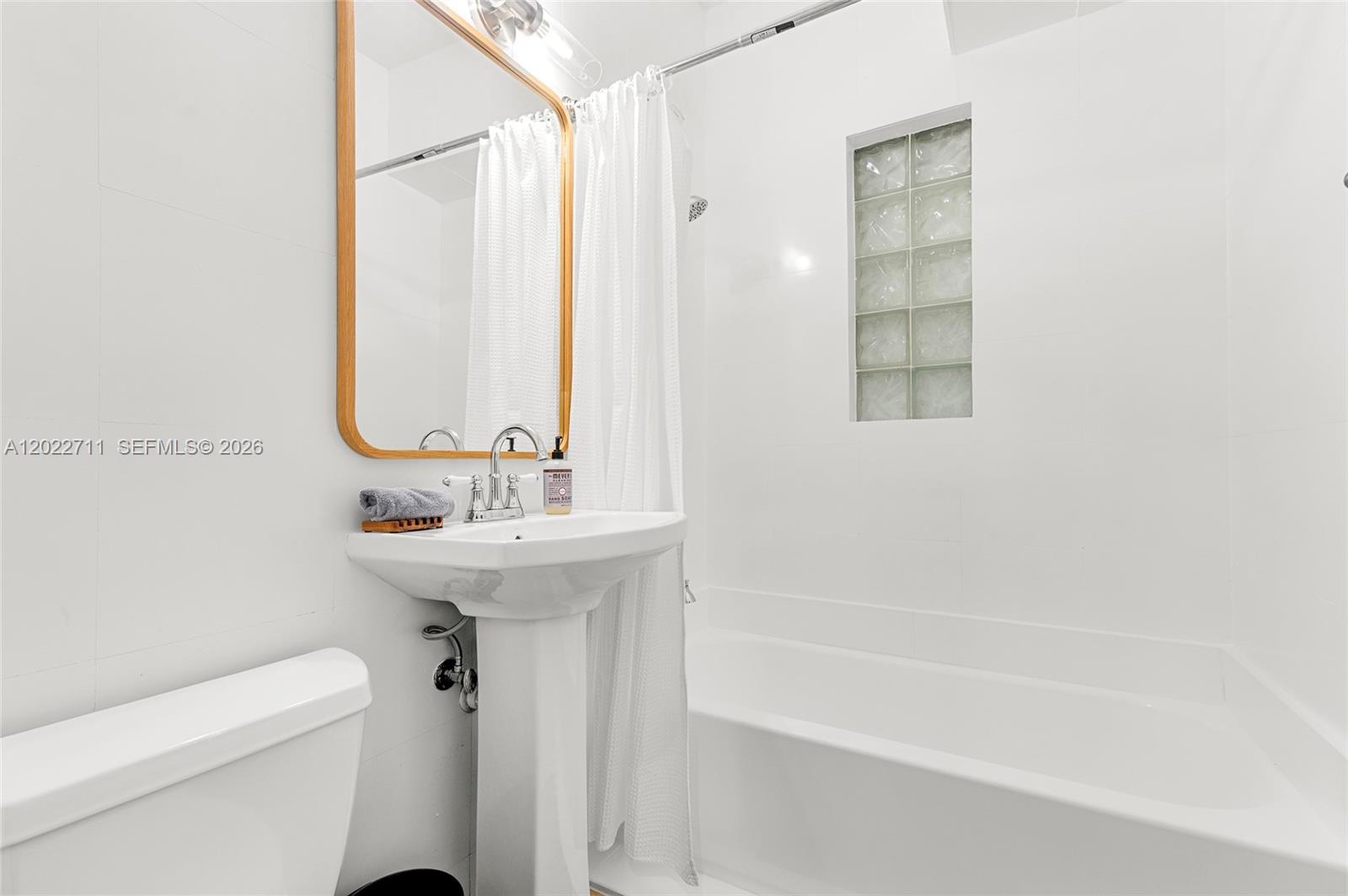443 Northeast 71st Street Miami, FL 33138 - Photo 29 of 32