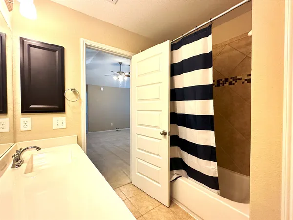 $399,000 | 22523 Birch Ridge Meadow Drive, Spring, TX 77389