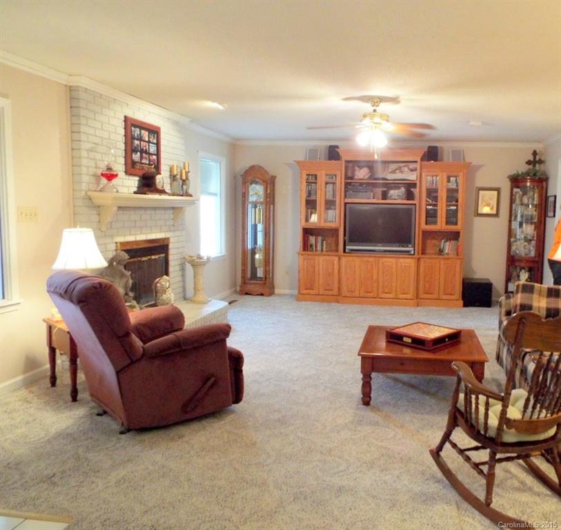 1539 Daybreak Ridge Road Kannapolis, NC 28081 - Photo 3 of 24 Gallery Image 3