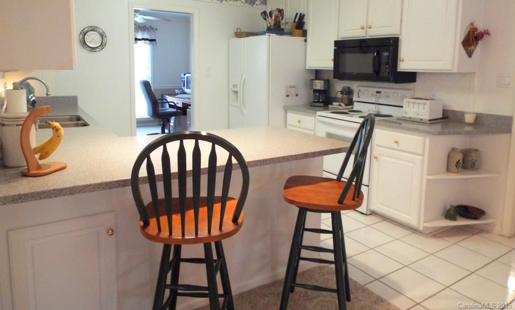 1539 Daybreak Ridge Road Kannapolis, NC 28081 - Photo 4 of 24 Gallery Image 4